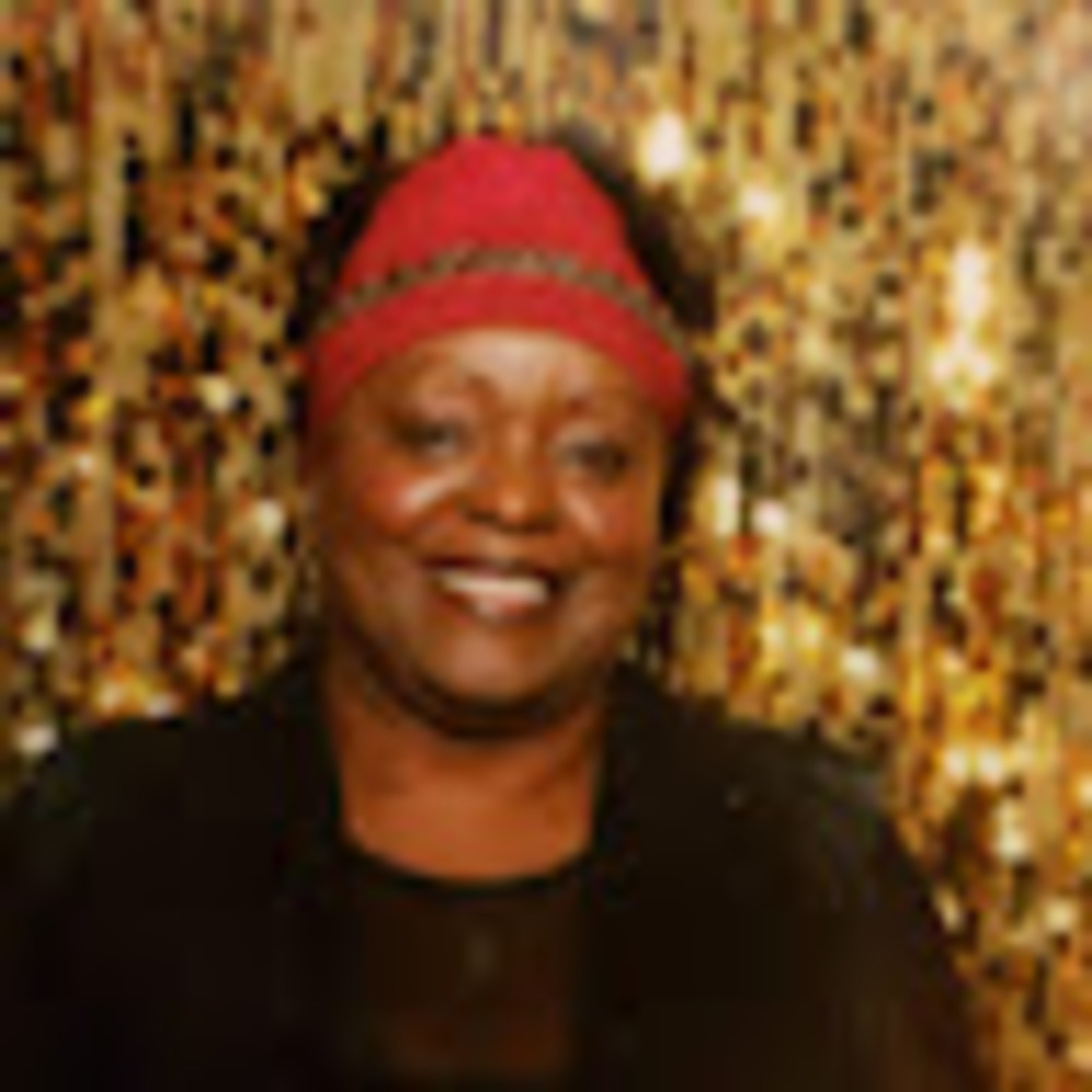 Meet your Posher, Catherine